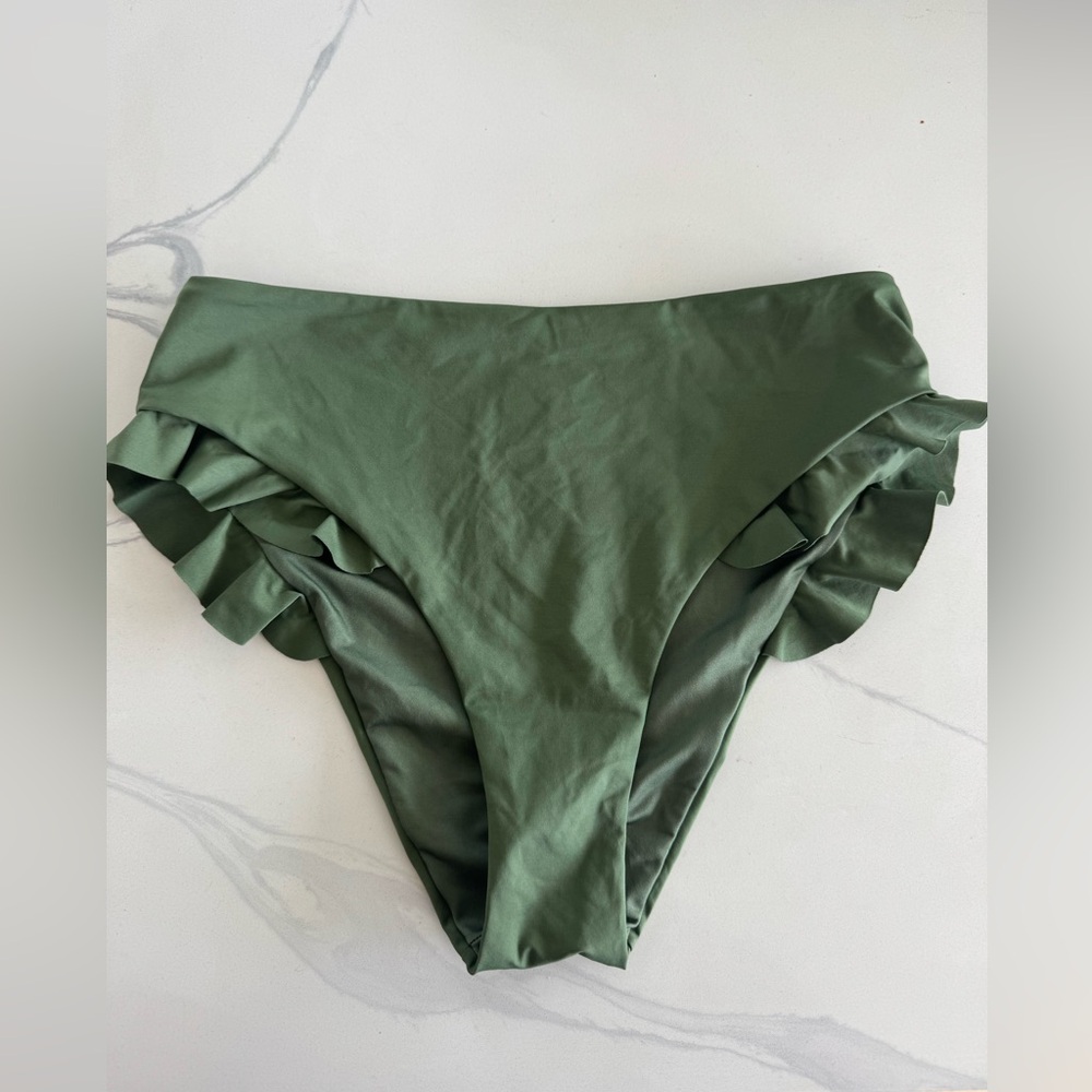 Agua Bendita NWOT High Waisted Ruffle Bikini Bottoms S